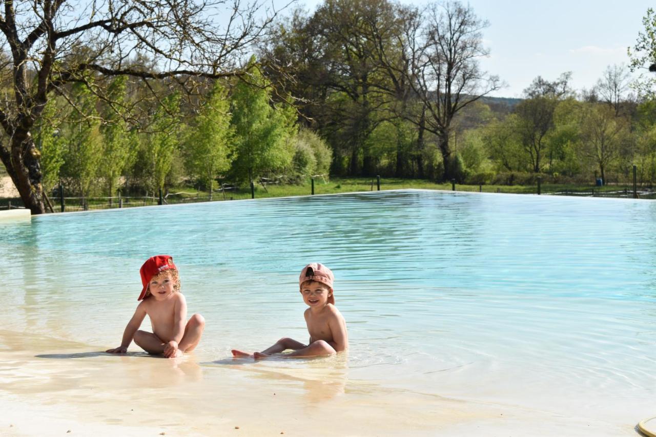 Ecuries De Saint Maurice- Maison D'Hotes De Gondou Lacapelle-Marival ภายนอก รูปภาพ