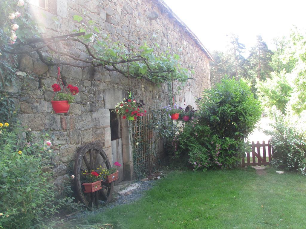 Ecuries De Saint Maurice- Maison D'Hotes De Gondou Lacapelle-Marival ภายนอก รูปภาพ