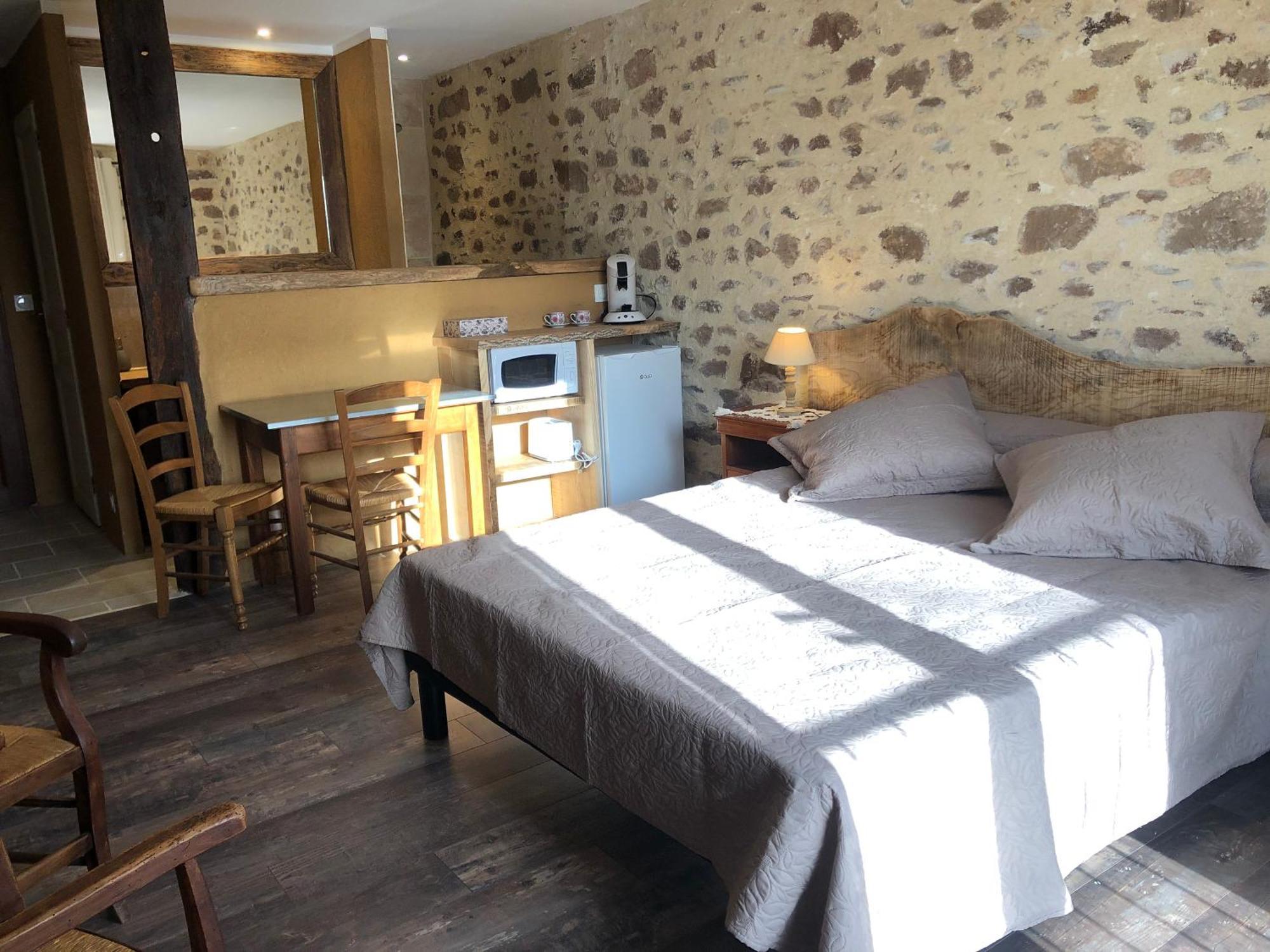 Ecuries De Saint Maurice- Maison D'Hotes De Gondou Lacapelle-Marival ภายนอก รูปภาพ