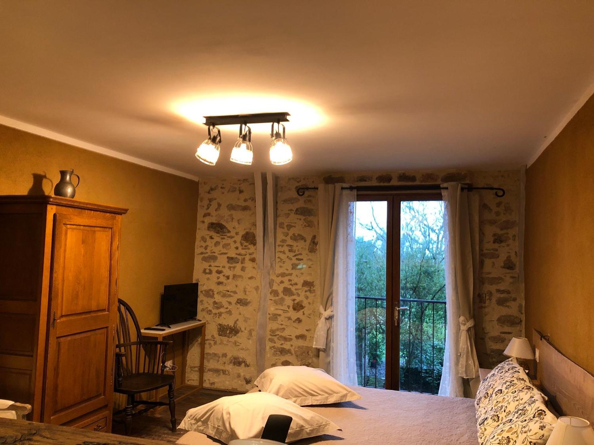 Ecuries De Saint Maurice- Maison D'Hotes De Gondou Lacapelle-Marival ภายนอก รูปภาพ