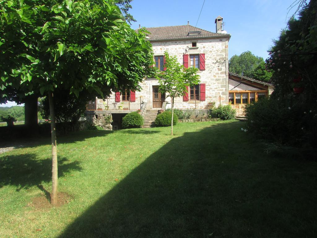 Ecuries De Saint Maurice- Maison D'Hotes De Gondou Lacapelle-Marival ภายนอก รูปภาพ